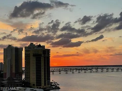 3000  Oasis Grand  BLVD, Fort Myers, FL 33916