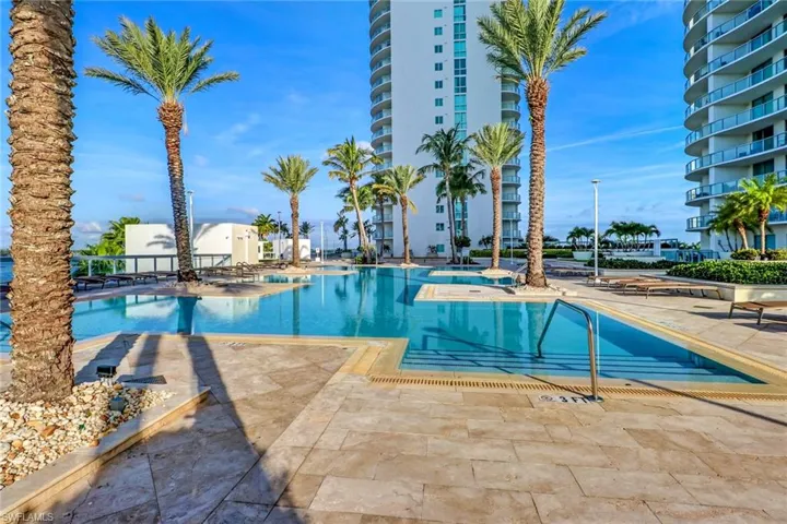 3000  Oasis Grand  BLVD, Fort Myers, FL 33916