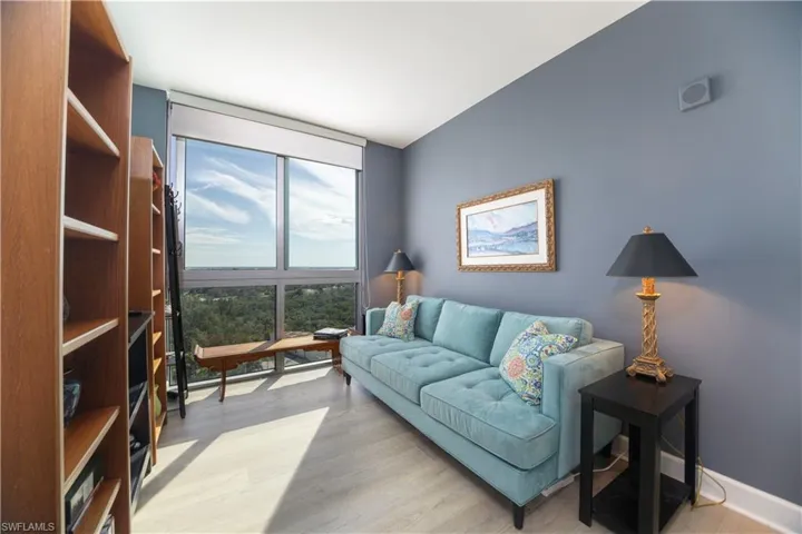 3000  Oasis Grand  BLVD, Fort Myers, FL 33916
