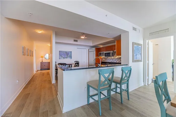 3000  Oasis Grand  BLVD, Fort Myers, FL 33916