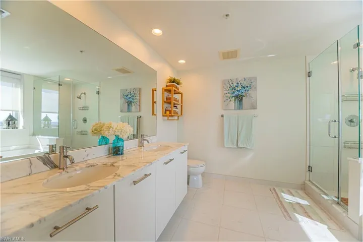 3000  Oasis Grand  BLVD, Fort Myers, FL 33916