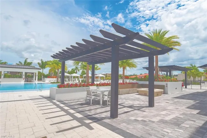 Resort-Style Pool