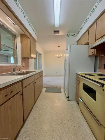 1419 Kimdale St E, Lehigh Acres, Florida 33936