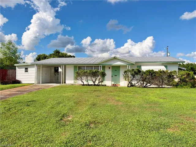 1419 Kimdale St E, Lehigh Acres, Florida 33936