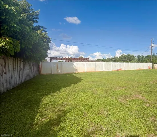 1419 Kimdale St E, Lehigh Acres, Florida 33936