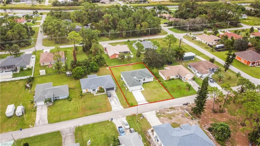 Birds eye view of property