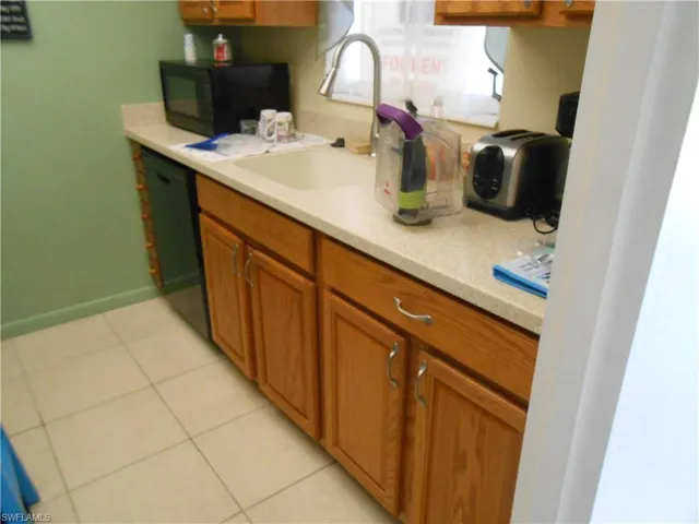 2320 Narcissus Ct, Lehigh Acres, Florida 33936