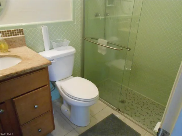2320 Narcissus Ct, Lehigh Acres, Florida 33936