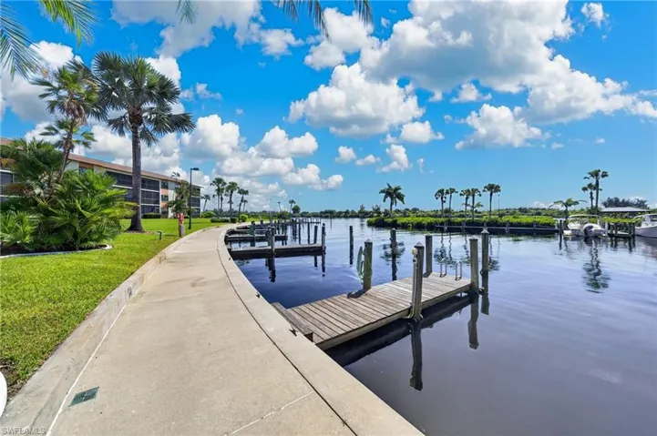 16200 Bay Pointe Blvd 208, North Fort Myers, Florida 33917