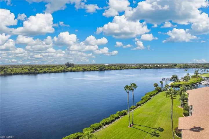 16200 Bay Pointe Blvd 208, North Fort Myers, Florida 33917