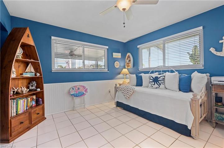Guest bedroom 3