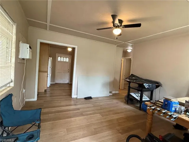 244  Labelle  AVE, Fort Myers, FL 33905