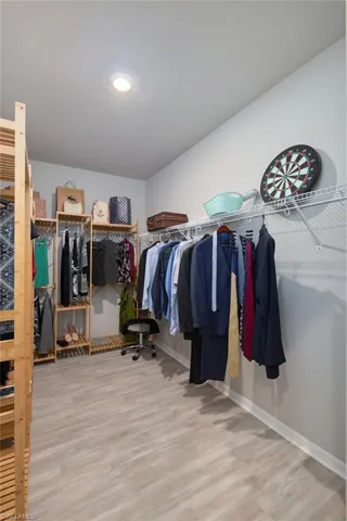 Walk in closet