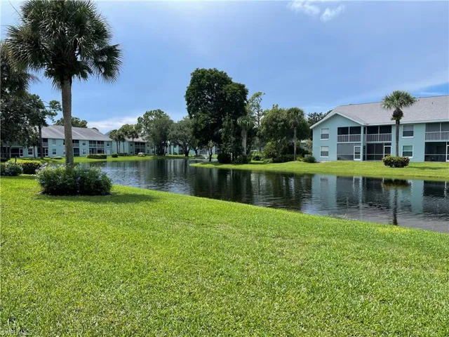 Waterfront views over the Piper's Pointe lake
