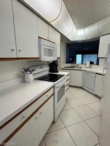 129  Wading Bird  CIR, Naples, FL 34110