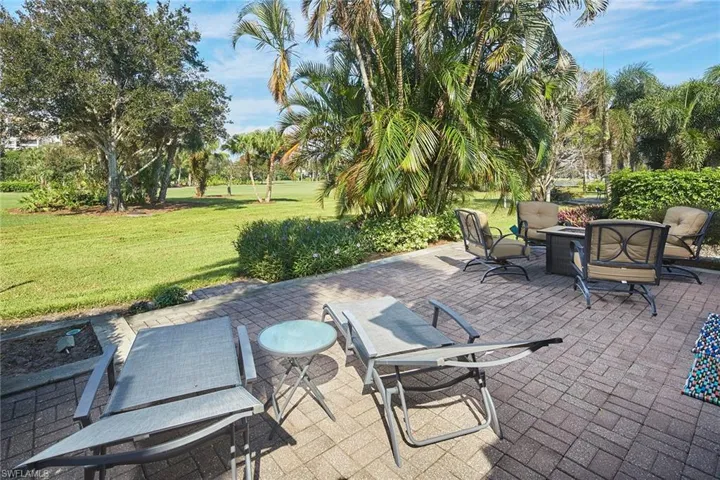 6633  Trident  WAY, Naples, FL 34108