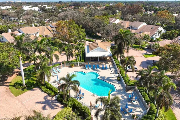 6633  Trident  WAY, Naples, FL 34108