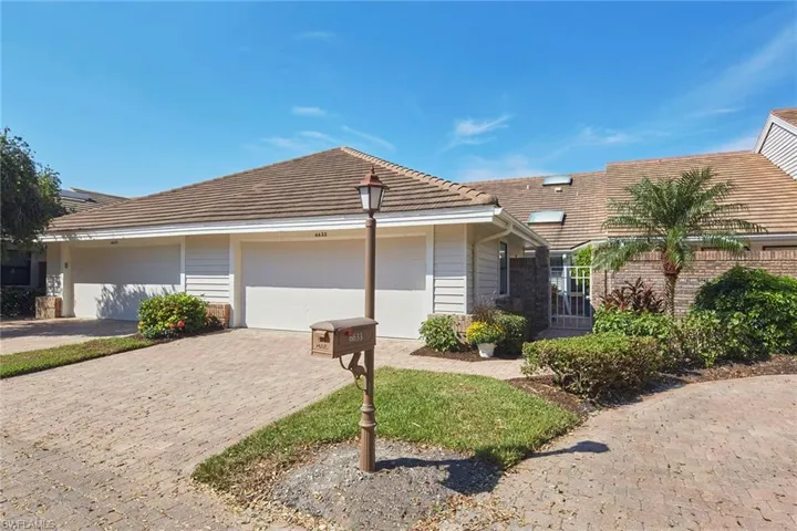 6633  Trident  WAY, Naples, FL 34108