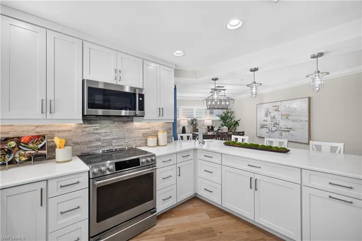 1590 Sandpiper St, Naples, Florida 34102