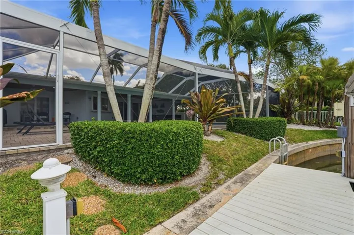 1590 Sandpiper St, Naples, Florida 34102
