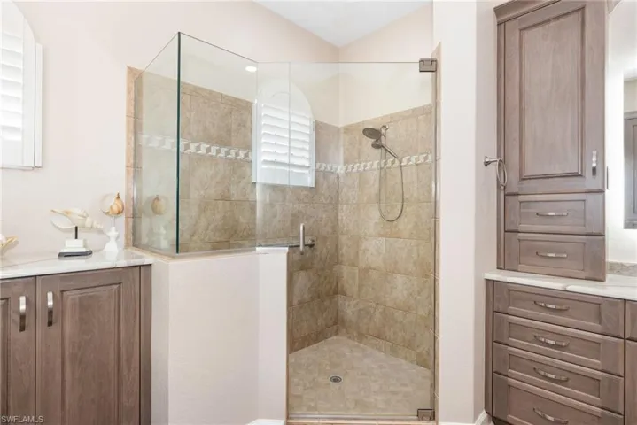 22650  Fairlawn  CT, Estero, FL 34135