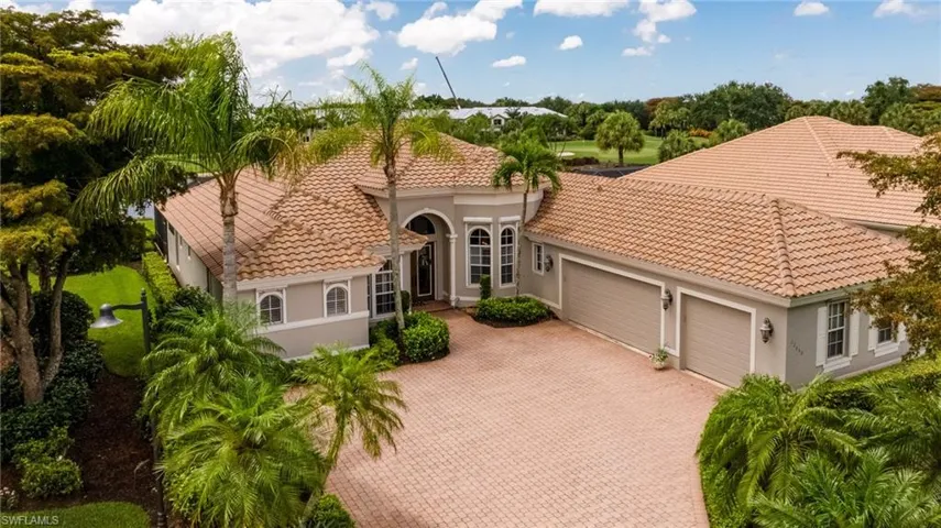 22650  Fairlawn  CT, Estero, FL 34135