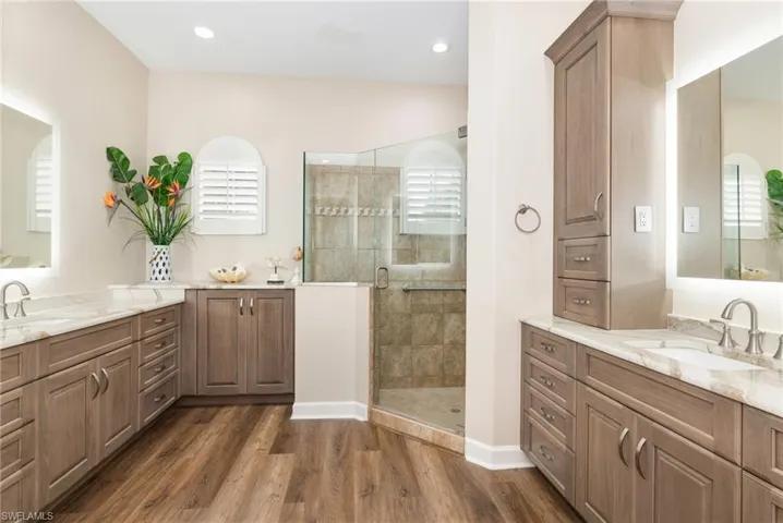 22650  Fairlawn  CT, Estero, FL 34135