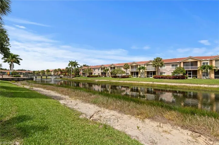 20261 Estero Gardens Cir 207, Estero, Florida 33928
