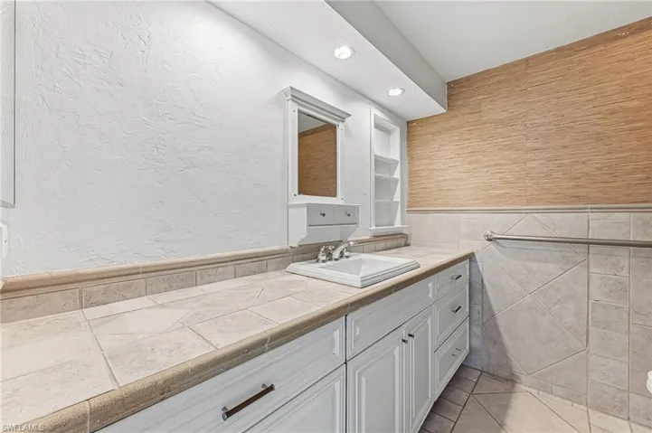 1290 Saint Clair Shores Rd, Naples, Florida 34104