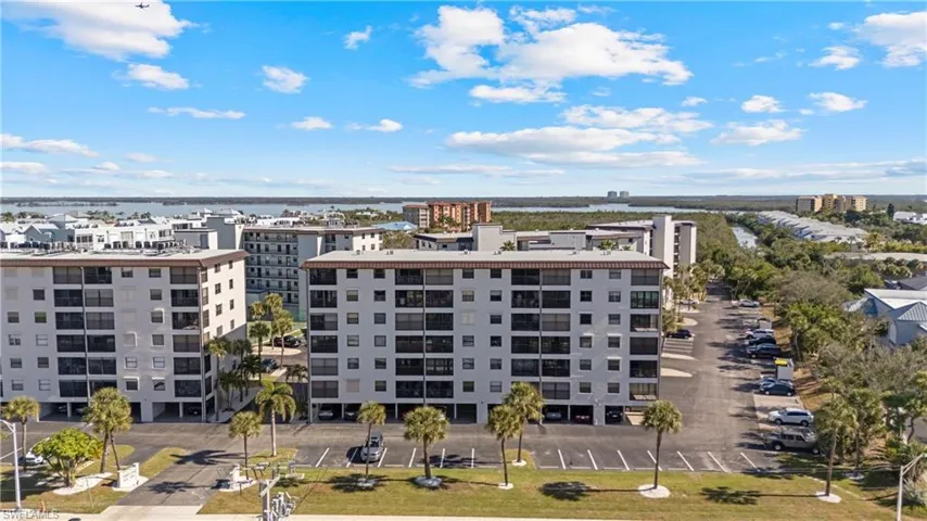 View of apartment building / complex with a view of city
