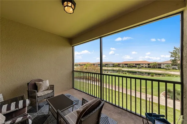 9366 Pocida Ct 202, Naples, Florida 34119