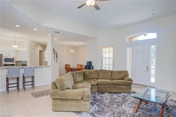 290  20th NE ST, Naples, FL 34120