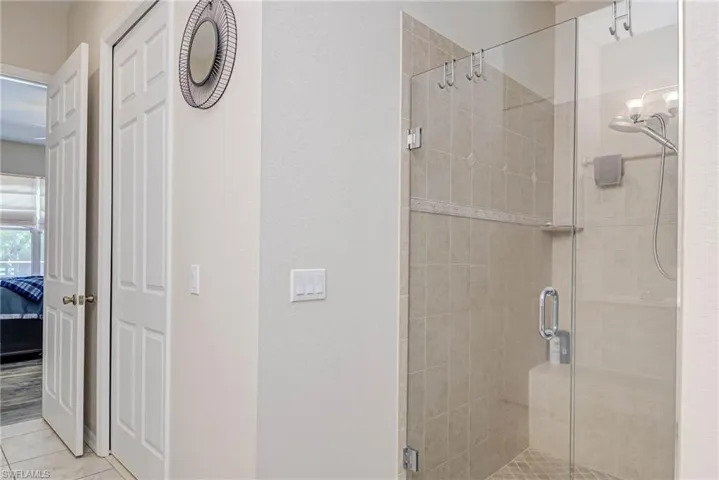 290  20th NE ST, Naples, FL 34120