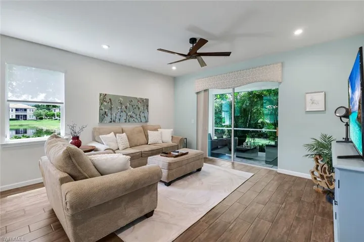 4619 Arboretum Cir 101, Naples, Florida 34112