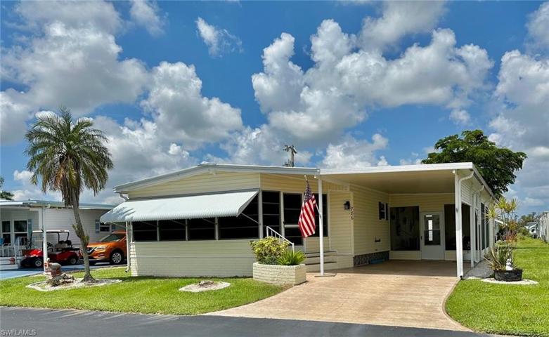 GORGEOUSLY UPDATED doublewide with 1000+ sq ft Open Floor Plan