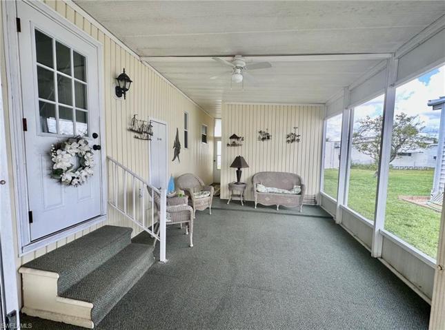 Spacious Breezeway room.