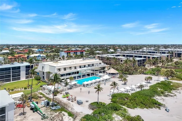 Bird's eye view of a pool area