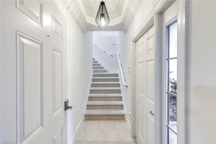 9509  Ironstone  TER, Naples, FL 34120