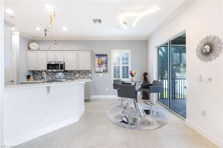 9509  Ironstone  TER, Naples, FL 34120