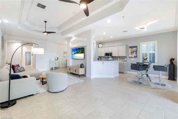 9509  Ironstone  TER, Naples, FL 34120