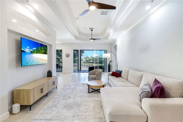 9509  Ironstone  TER, Naples, FL 34120