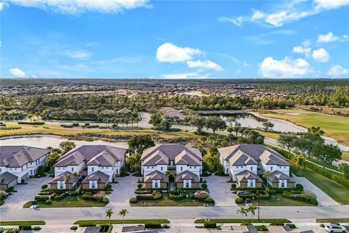 9509  Ironstone  TER, Naples, FL 34120