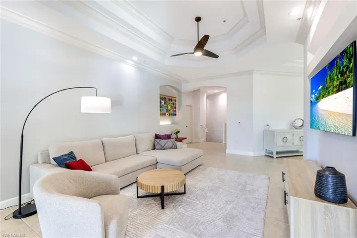 9509  Ironstone  TER, Naples, FL 34120