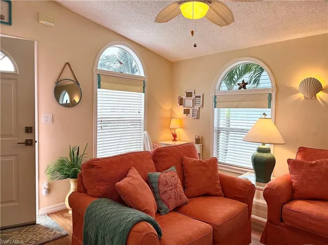 504 Cheetah Dr 504, Naples, Florida 34114