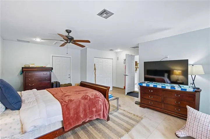 3760  31st SW AVE, Naples, FL 34117