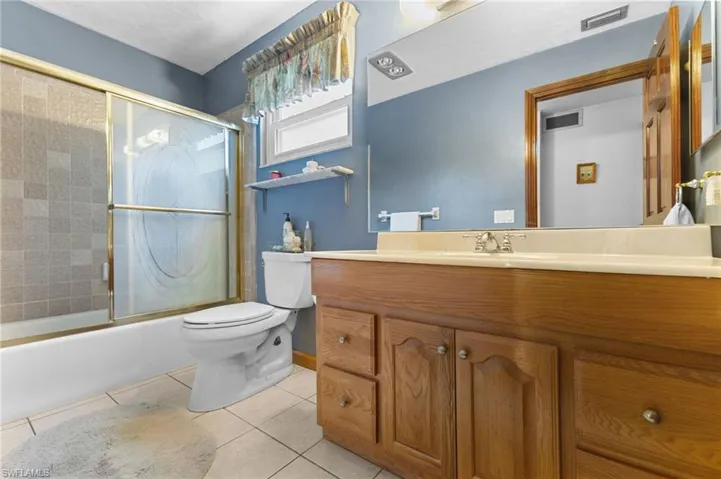 4925  Boxwood  WAY, Naples, FL 34116
