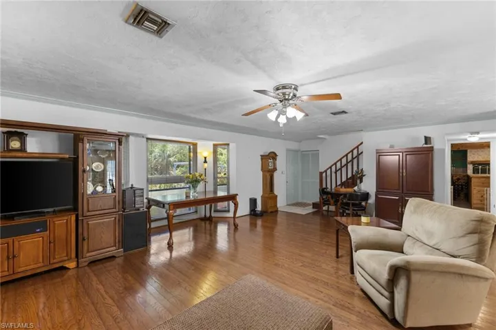 4925  Boxwood  WAY, Naples, FL 34116