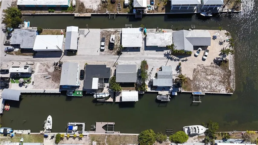 2650 Coco Plum Dr, Matlacha, Florida 33993