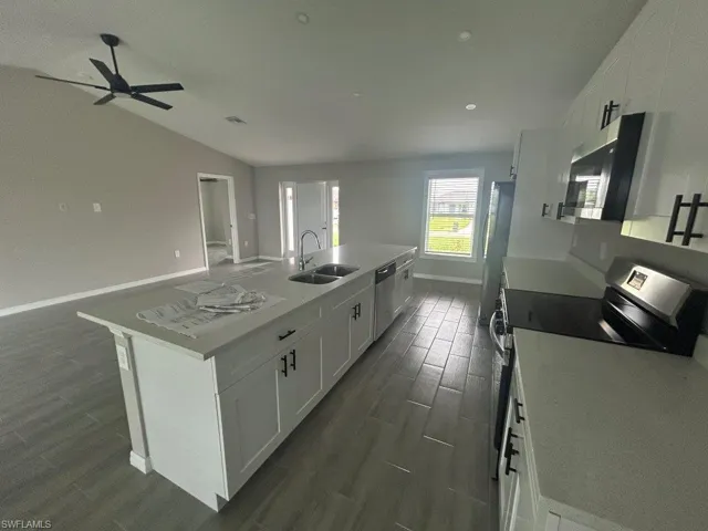 1312 Ne 1st Pl, Cape Coral, Florida 33909