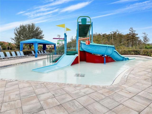 Splash pad